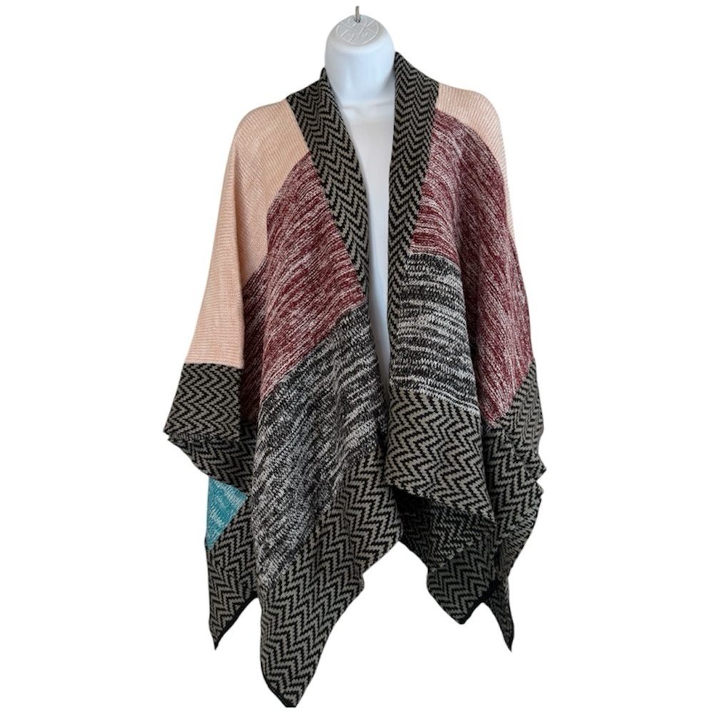 Raj Colorblock Knit Poncho Women’s Chevron Pattern One Size